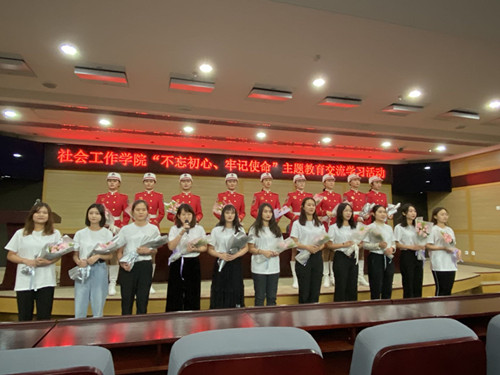 9dbe90d2f0a84a0e9ffd72543fa22e5c.jpg 微信图片_20191024130203_副本.jpg