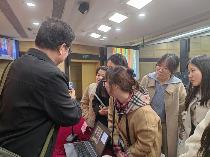 6f09120eabd74c688e86daaf392b53b0.jpg