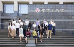 社会工作学院大合照.jpg