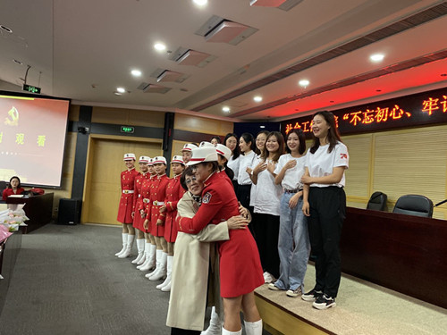 370e94d5f2314e9a890f189f00492318.jpg 微信图片_20191024130451_副本.jpg