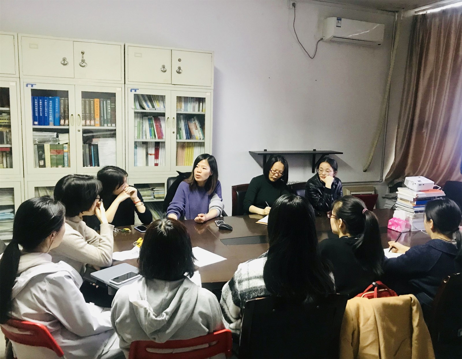 f9ba4aa423af4a5e88c9cfd86e8348d3.jpg f9ba4aa423af4a5e88c9cfd86e8348d3.jpg