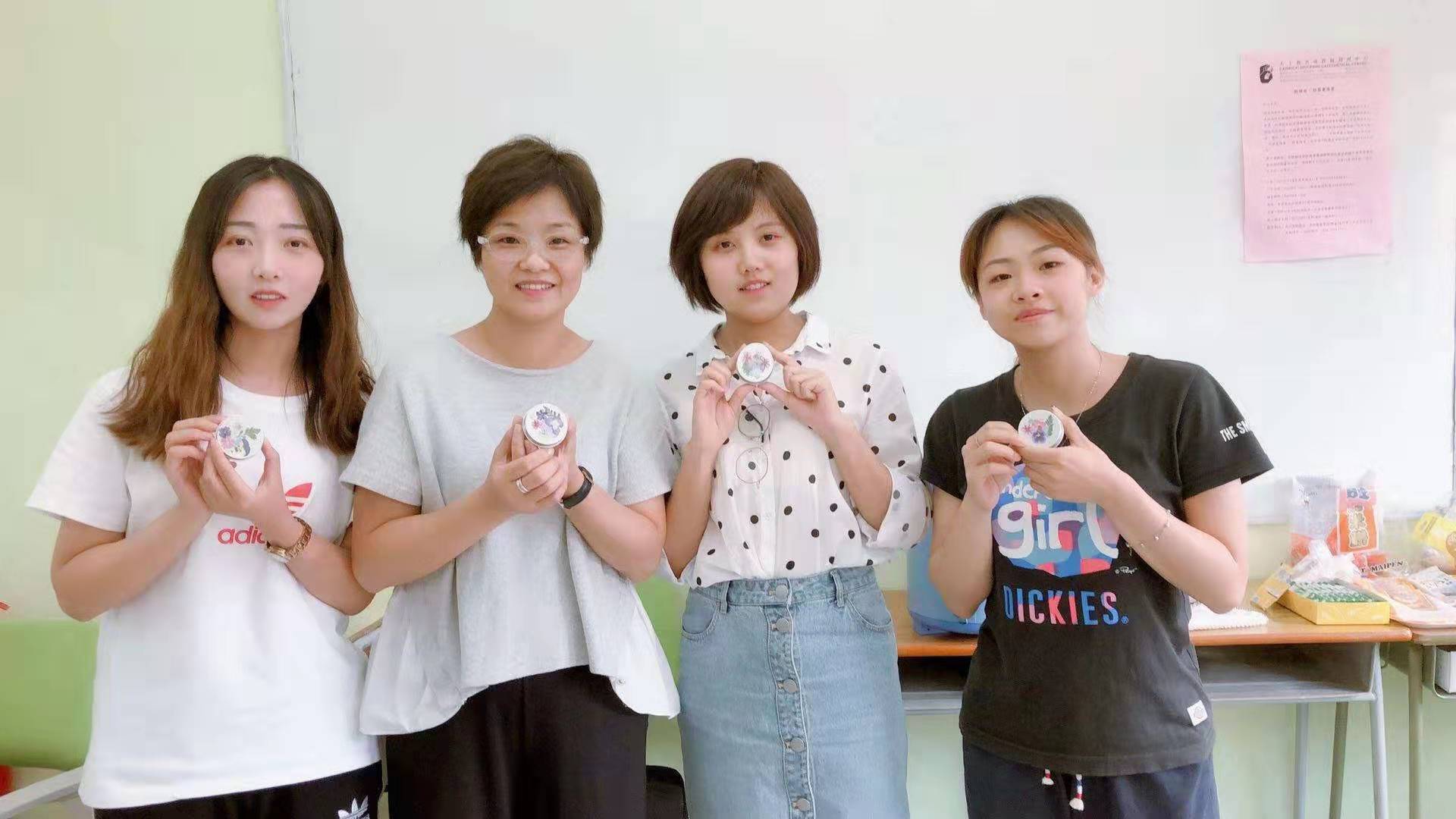 4b971e86d9af43d4acf3fb259310f485.jpg 4b971e86d9af43d4acf3fb259310f485.jpg