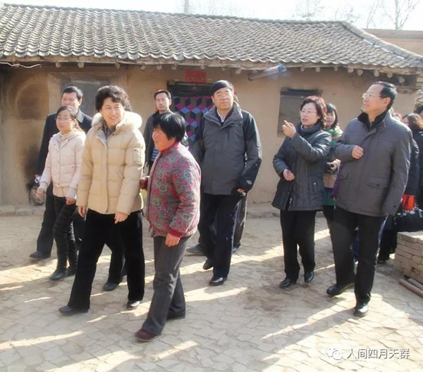 365507d794f8447ca8382f57b32d5d95.jpg 30_副本.jpg