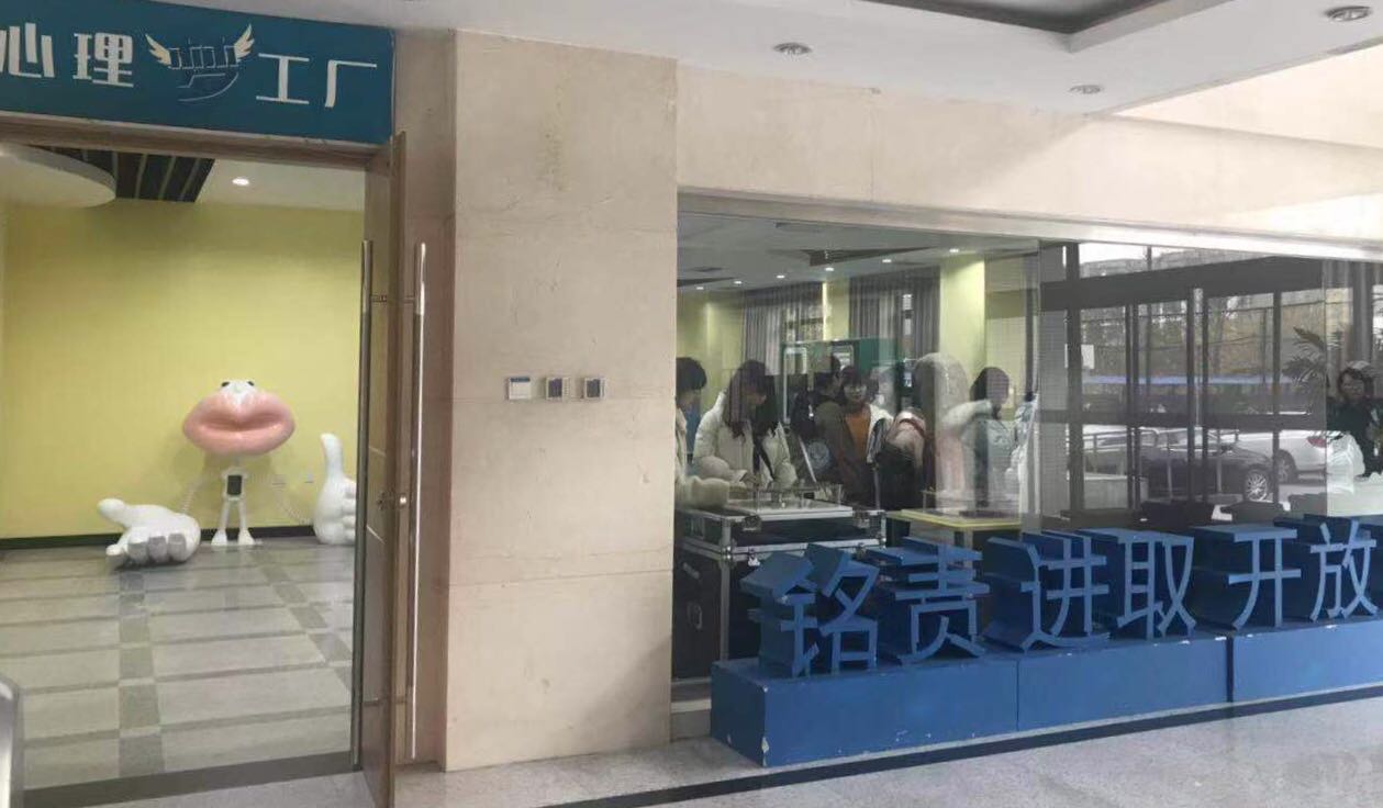 68525eef08ab4065b15cf8c2e3af7990.jpg 68525eef08ab4065b15cf8c2e3af7990.jpg