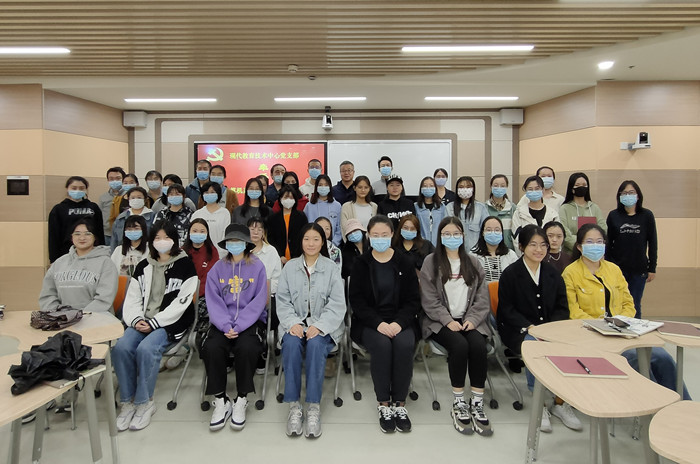 ab0a95df5e2c41d393dd450566213b07.jpg 合影_副本.jpg