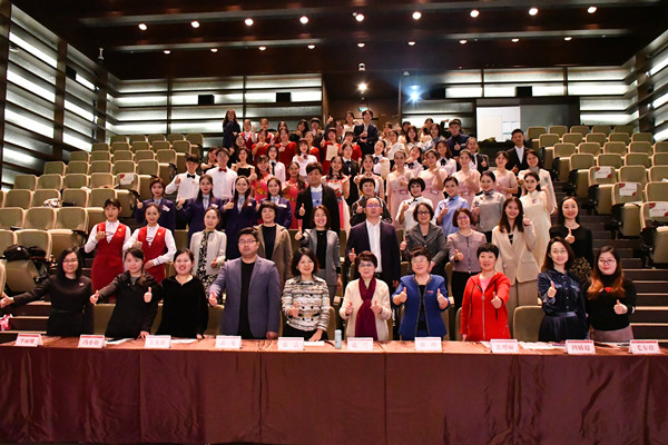 7f819498a5284d91b5aeafd6bcb7a772.jpg 大合照_副本.jpg