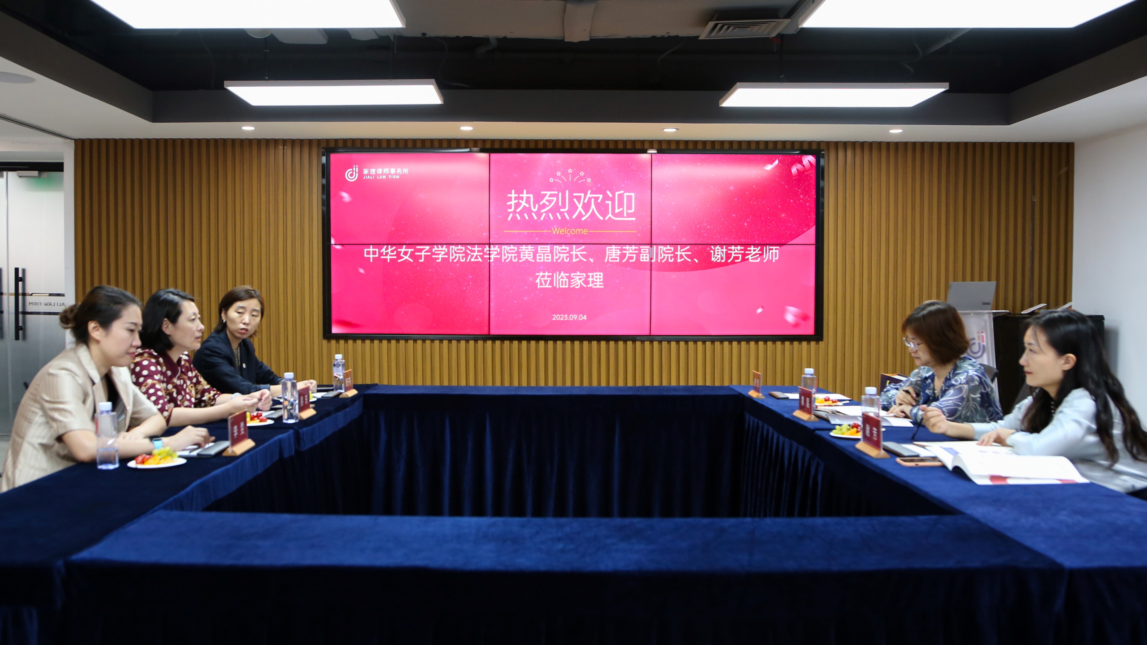 90dd3d7ef53a4a049d4be207e424227f.jpg 90dd3d7ef53a4a049d4be207e424227f.jpg