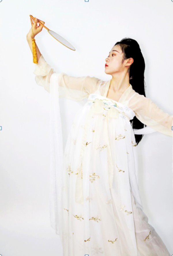 27d64877793e4a17a555790160d70a54.jpg conew_11.jpg